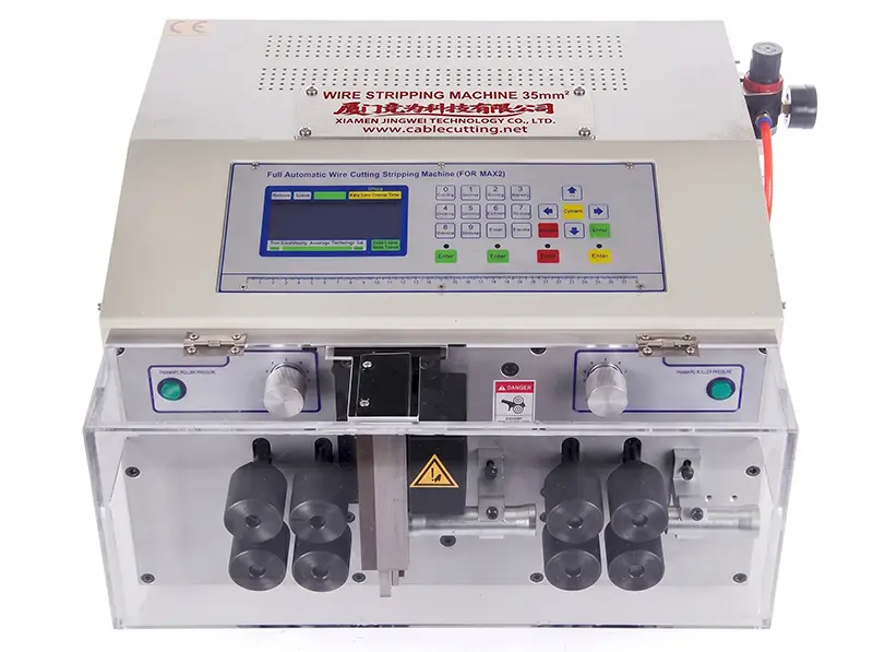 コンピュータ制御自動電線皮むき機 WPM-MAX2-35（35mm²対応）