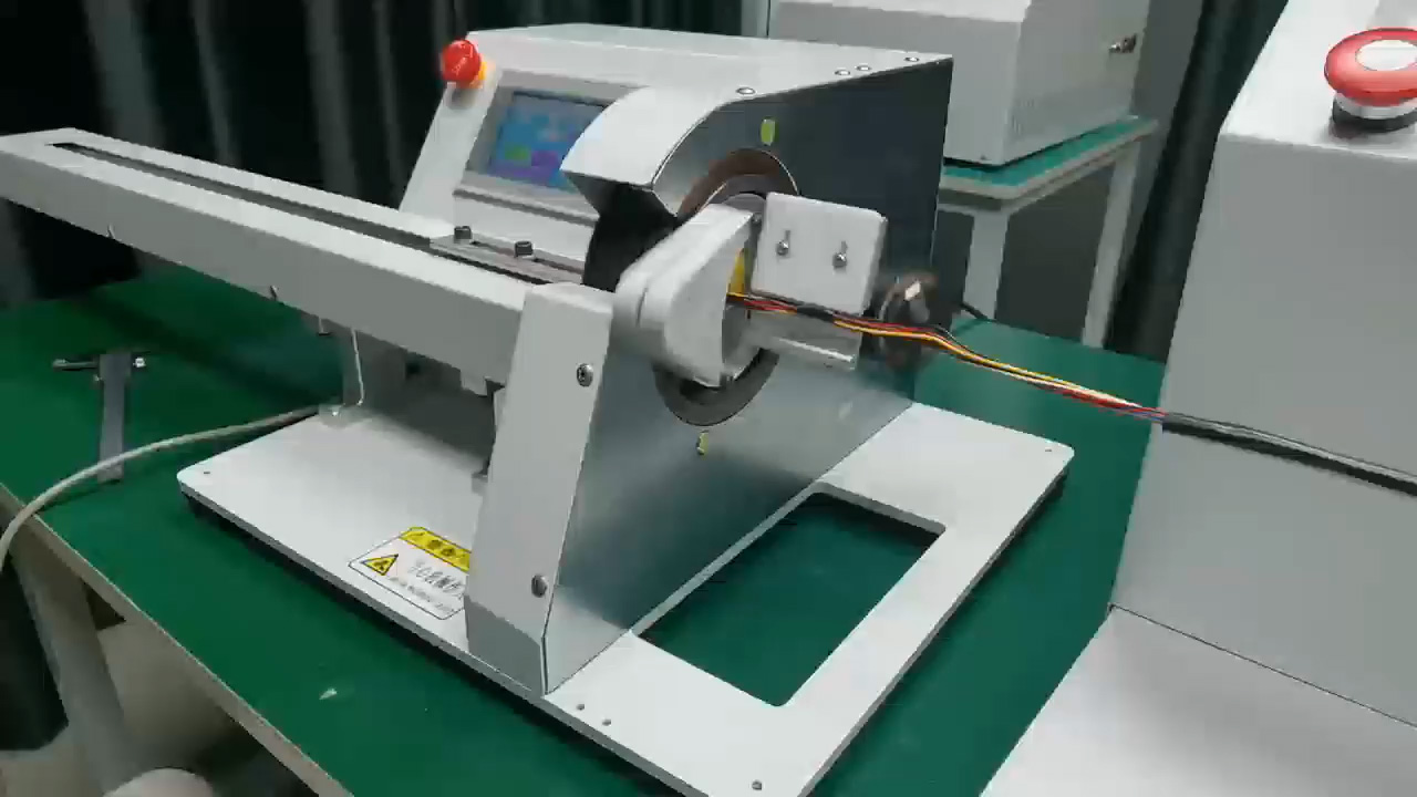 工業用自動粘着テープ巻き付け機 | 高精度・高速巻き付け JW-303K