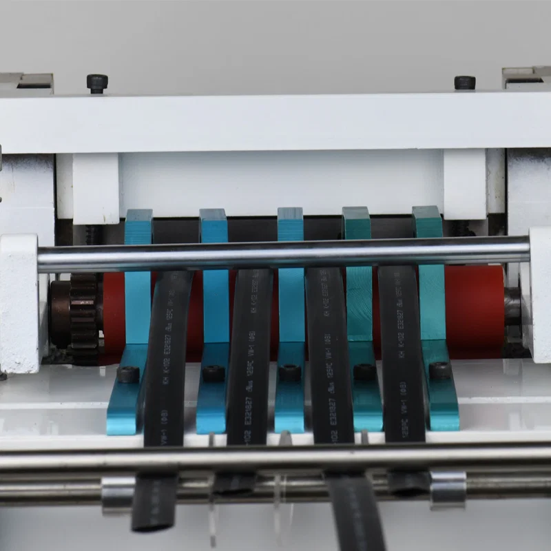 スリーブ切断機、ゴムおよびプラスチック切断機、ワイヤーカッター機