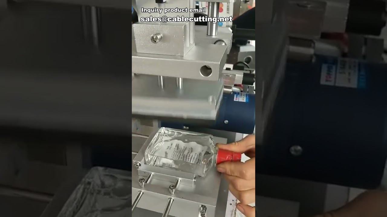 角瓶用粘着ステッカーラベリングマシン｜高速・精密ラベリング
