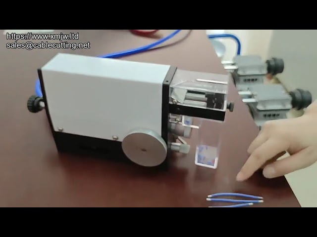ポータブルワイヤーストリッピングマシン 高級ミニサイズ電線剥離機