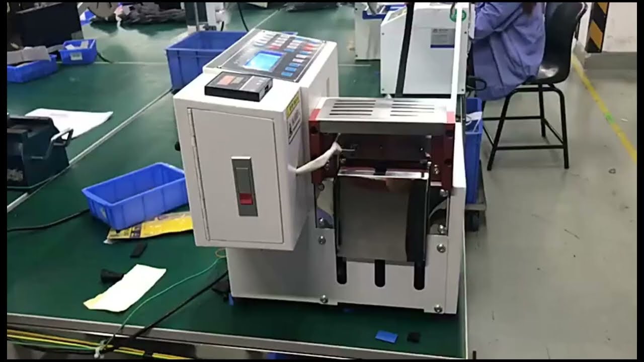 ナイロンベルト・ファブリックパイピング・ストリングロール用高速ストリップカット機 | 広東パイプ切断機
