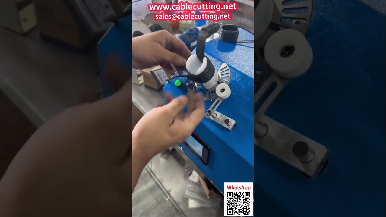 データケーブル・充電ケーブルを紙カードに自動巻き付け！包装用ケーブル巻き取り機