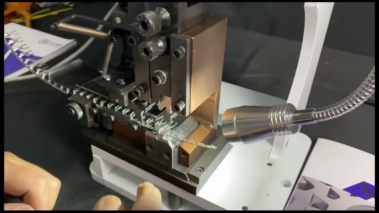【多種金型対応】15トン スーパー静音 電動式 絶縁端子・フェルール圧着機