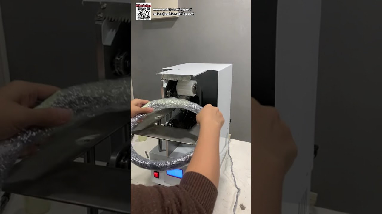 自動ワイヤーハーネステープ巻き機 — ケーブル加工の心強いパートナー