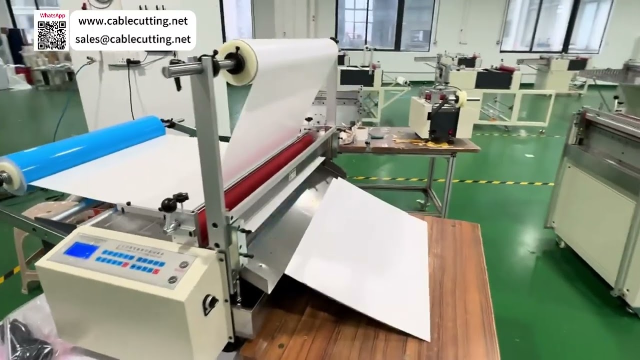 デスクトップ型フォームラミネート＆カッティングマシン 高精度・スムーズな加工を実現する統合ツールシステム